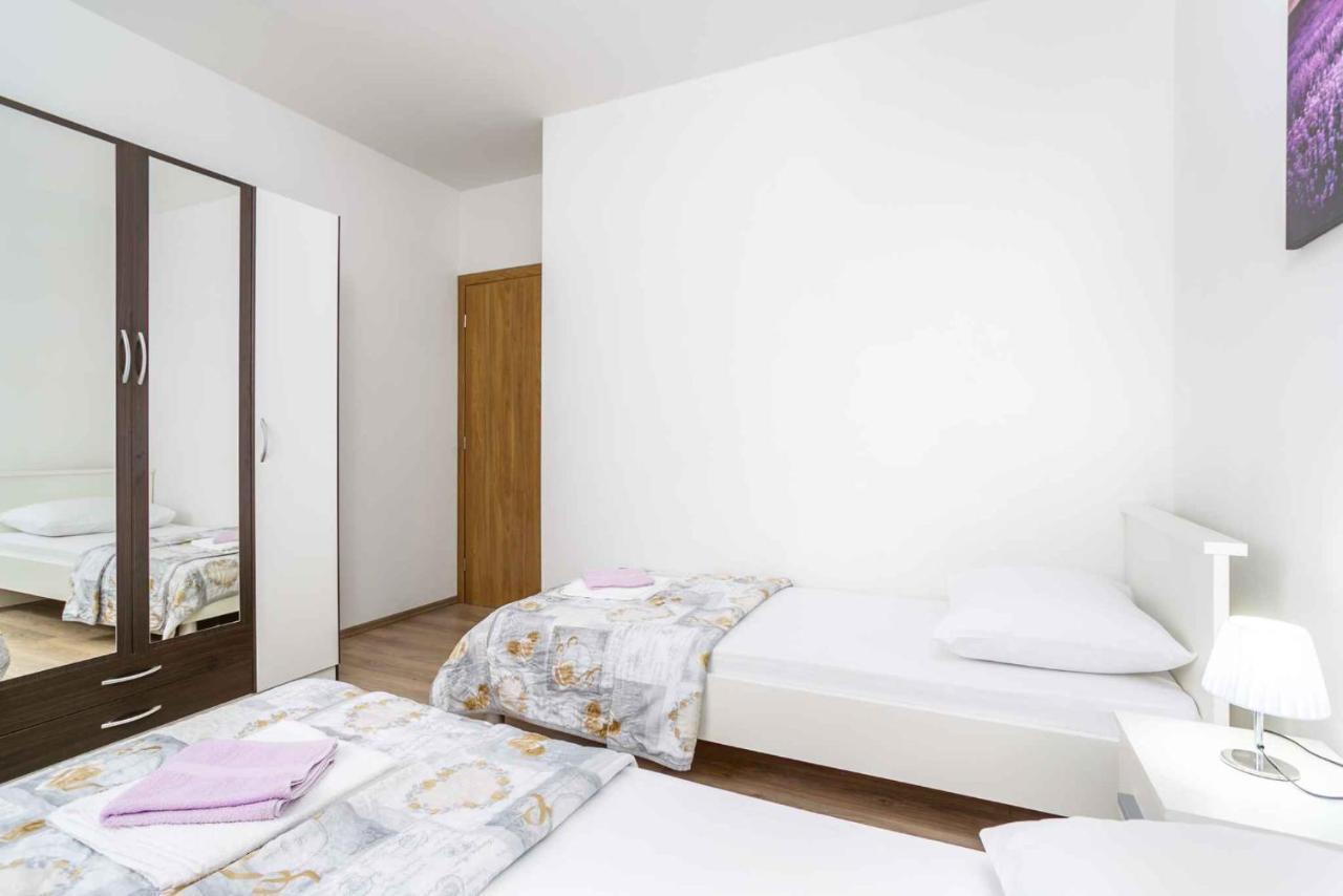 Apartments In Cizici/Insel Krk 31083 外观 照片