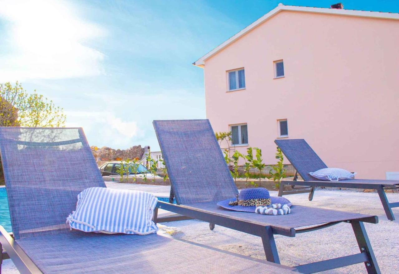 Apartments In Cizici/Insel Krk 31083 外观 照片
