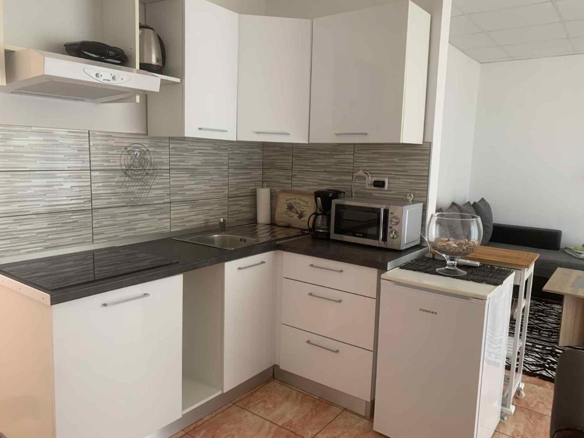 Apartments In Cizici/Insel Krk 31083 外观 照片