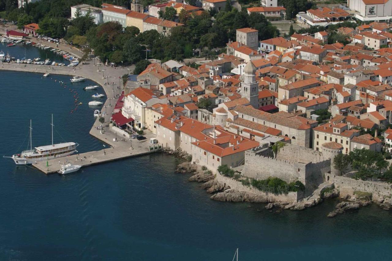 Apartments In Cizici/Insel Krk 31083 外观 照片